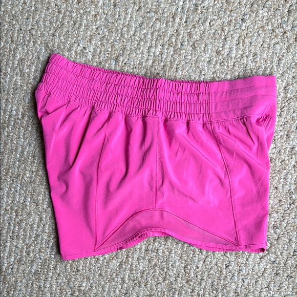 Lululemon Pink Hotty Hot Shorts Waist Size 6 - Picture 6 of 11